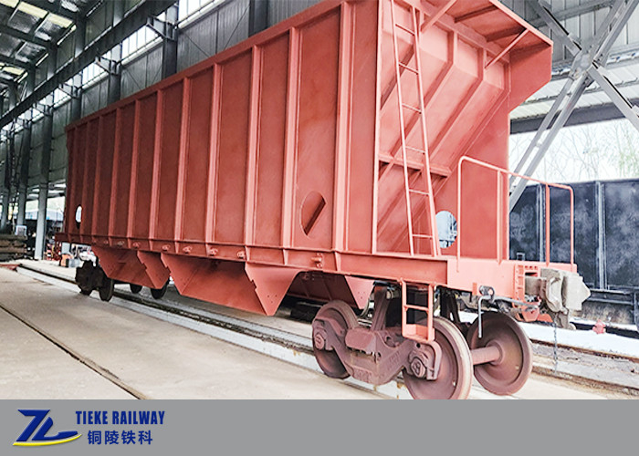 1435mm Standart Çizgi 90 Ton Ödeme Yükü Mineral Cevher için Hızlı Serbestleme Hopper Vagonu